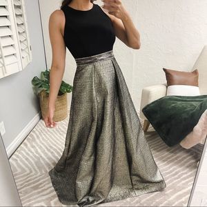 Carmen Marc Valvo Evening Gown Dress Size 6 Maxi Ombré Sequence Black Gold